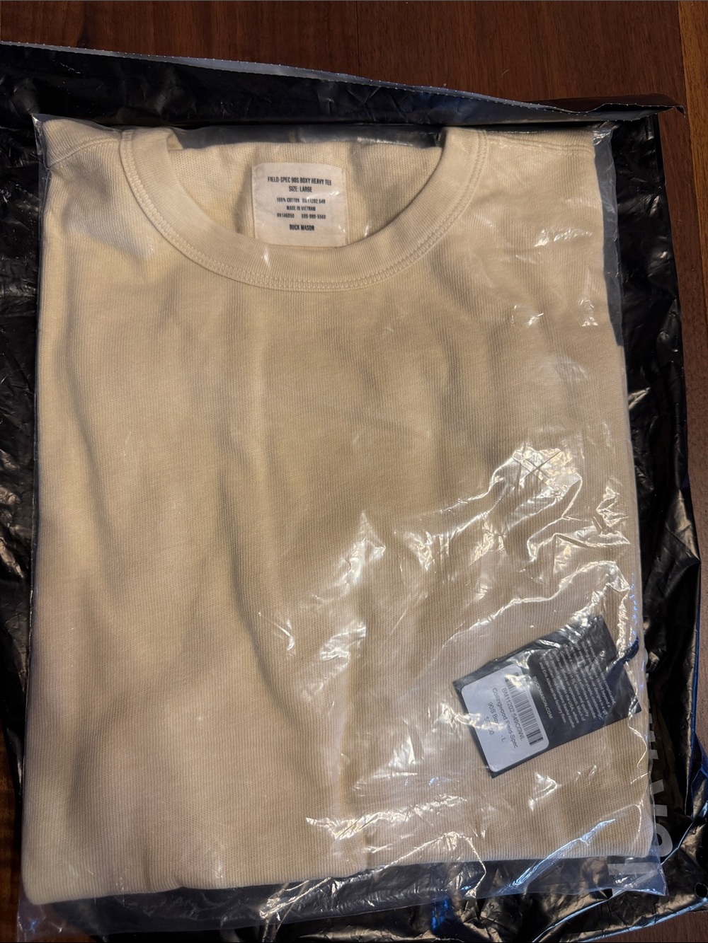 Buck Mason Cream Short Sleeve Field-Spec 90s Box Heavy Tee. Brand New